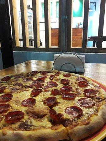 Big Bro Pizza & Diners